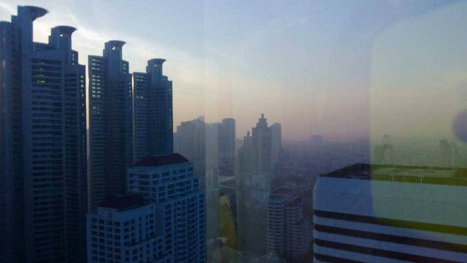 Туман над Бангкоком
