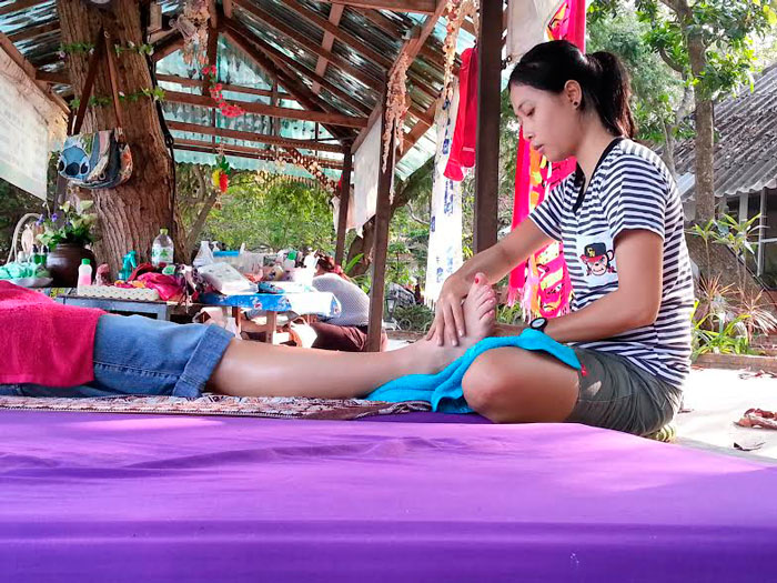 Тайский массаж. Фото Анатолия Гречко