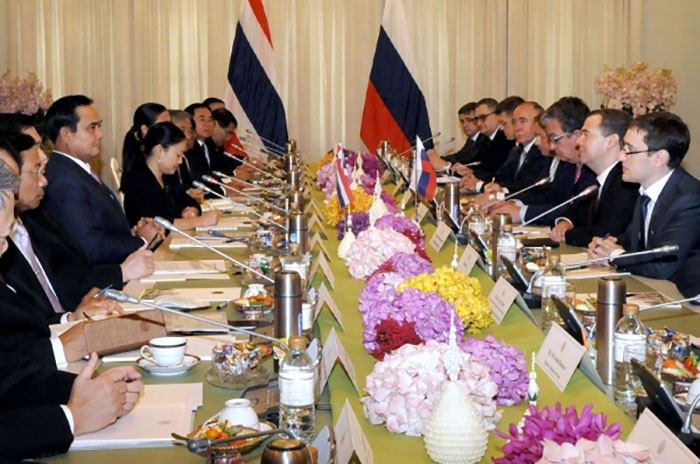 Официальная встреча премьер-министра Тайланда Праюта Чан-Очи с Председателем Правительства России Дмитрием Медведевым