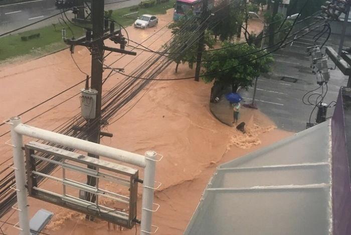 Внезапные наводнения на Пхукете 25 августа