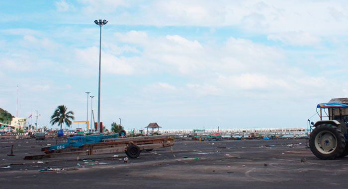 Все катера, лодки и внезапные офисы по продаже билетов удалены с Бали Хай. Фото Pattaya Mail