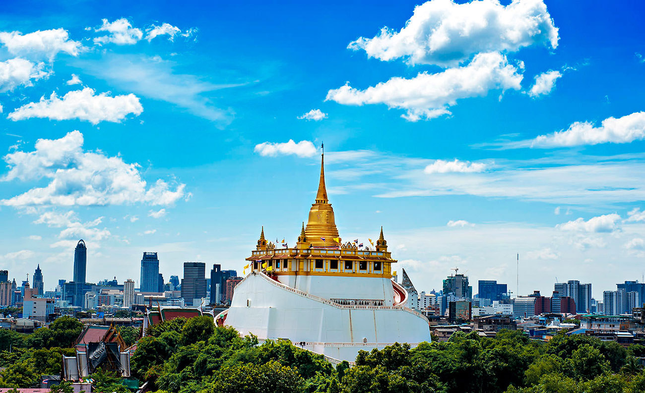 Храм Золотая гора в Бангкоке