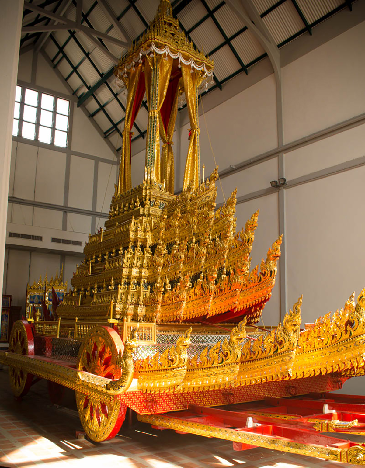 Золотая колесница "Великая Победа". Фото Новости Таиланда