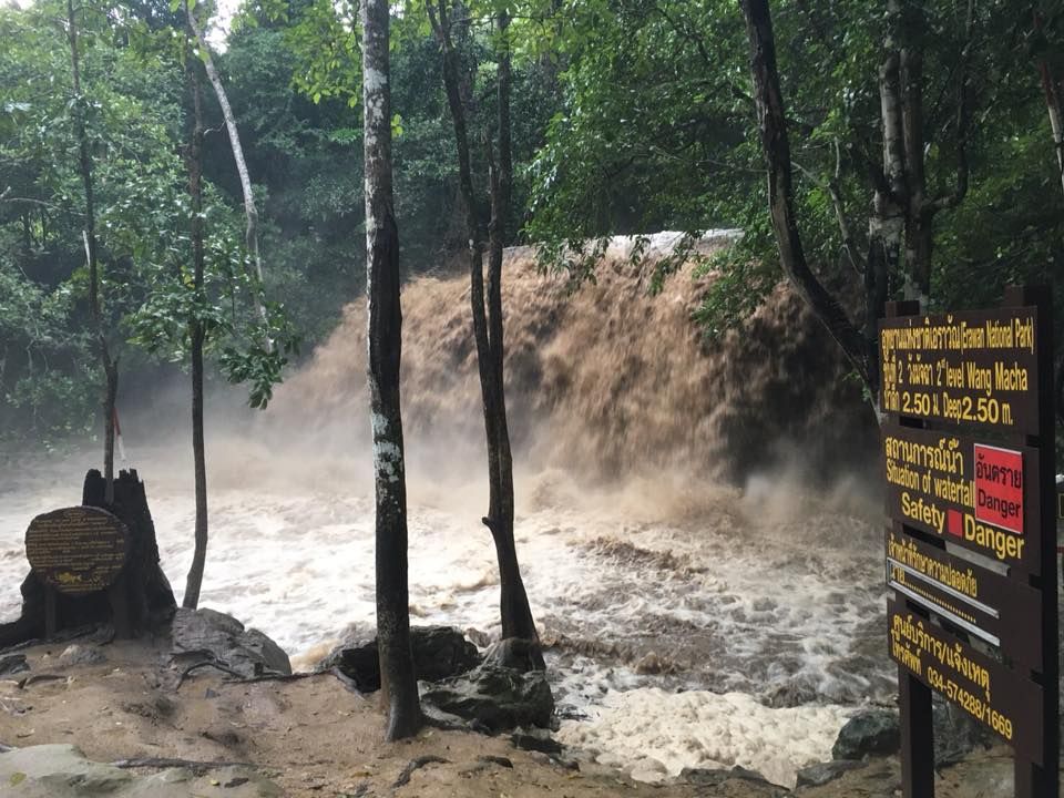 Водопад Эраван частично закрыт из-за высокого уровня воды. Фото Национального парка Эраван