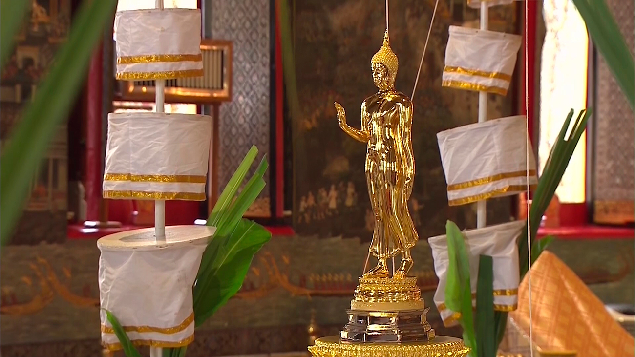 Статуя Будды в честь Её Величества Королевы Сирикит. Фото NNT