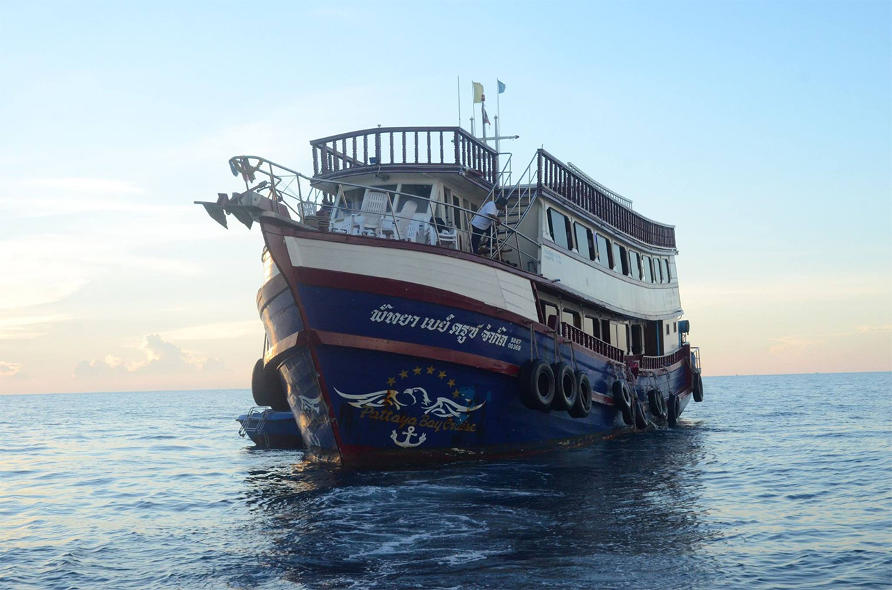 Прогулочное судно Pattaya Bay Cruise. Фото Sophon Cable
