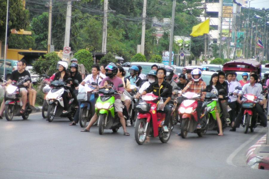 В Тайланде действуют правила дорожного движения, основанные на 5 факторах риска