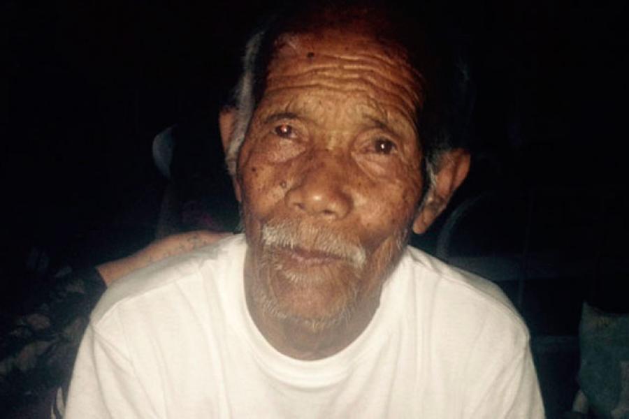 101-летний долгожитель Катманду спасён из-под завалов 2 мая, спустя неделю после землетрясения в Непале