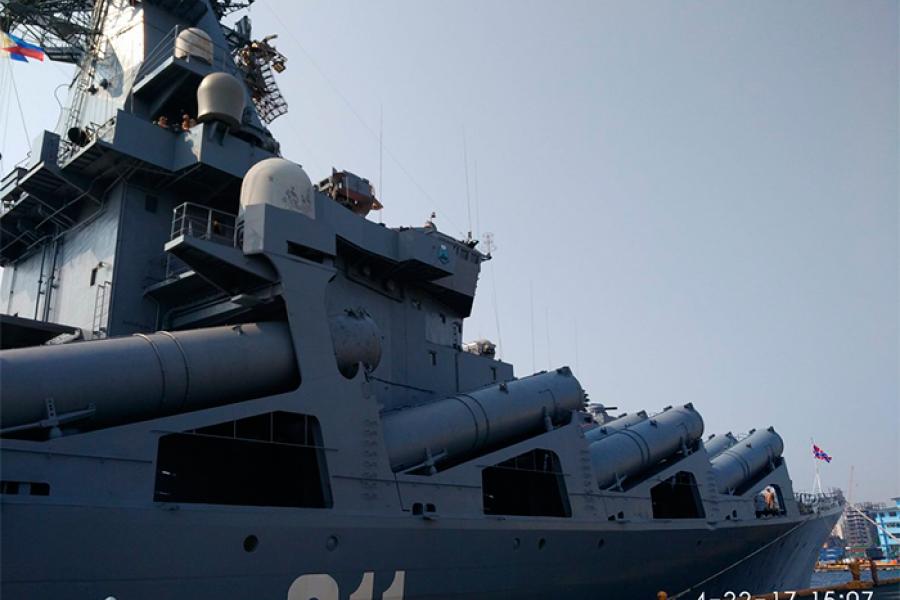 Twitter Philippines: 4 дня продлится стоянка ракетног крейсера России будет в Маниле