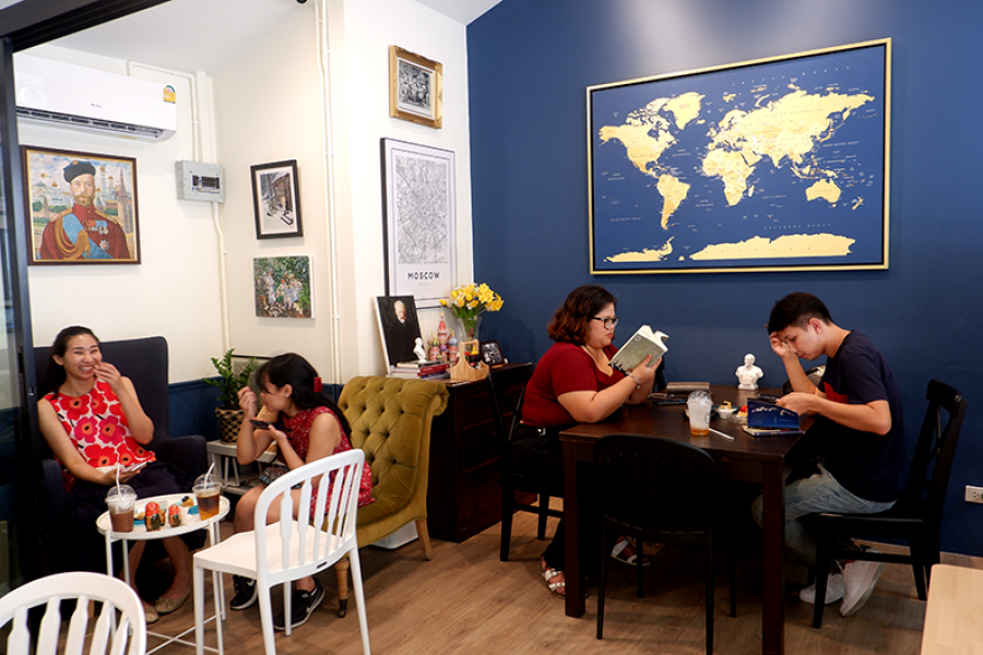 Кафе "Belka" в Бангкоке. Фото khaosodenglish.com
