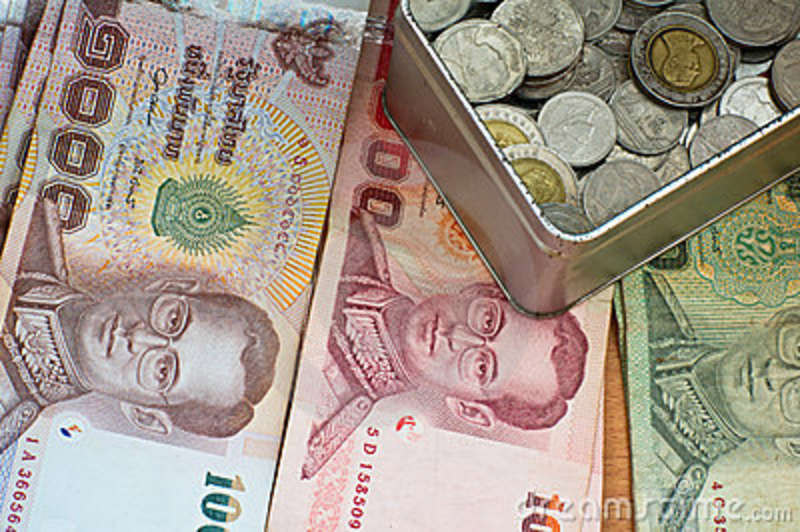 Незначительное снижение курса тайской валюты 26 ноября