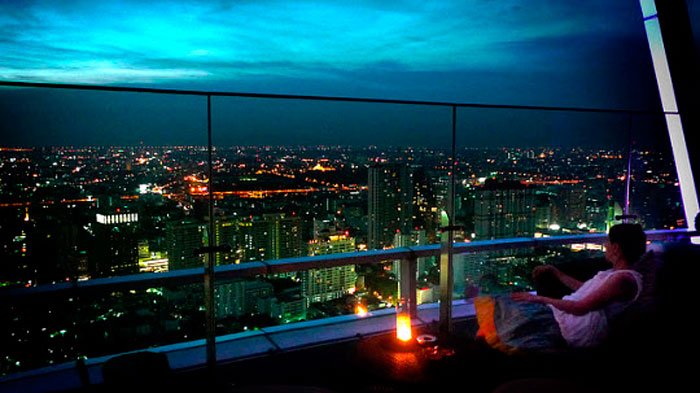 Панорама Бангкока из номера отеля Baiyoke Sky Hotel