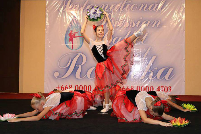 Детская балетная студия "Росинка" в Паттайе