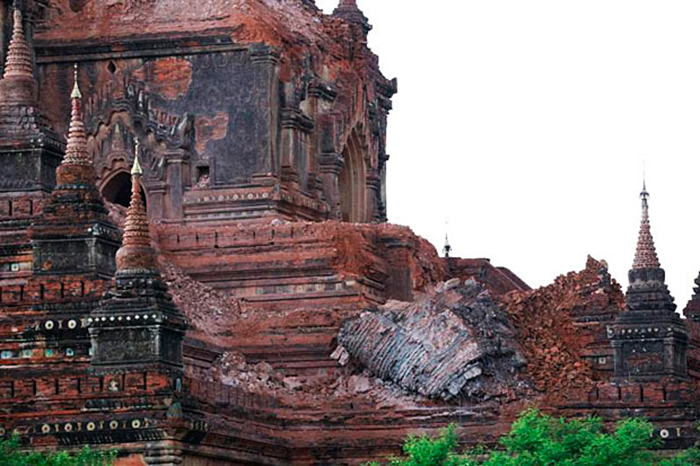 Храм в Багане, древнейшем буддийском городе Бирмы