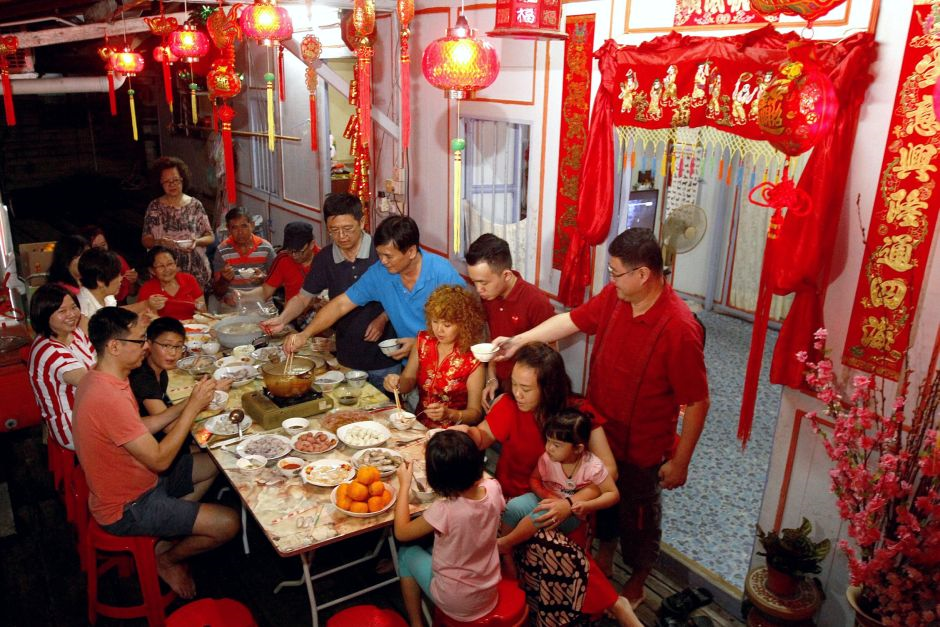 Китайский Новый год - праздник, когда вся семья в сборе. Фото The Nation