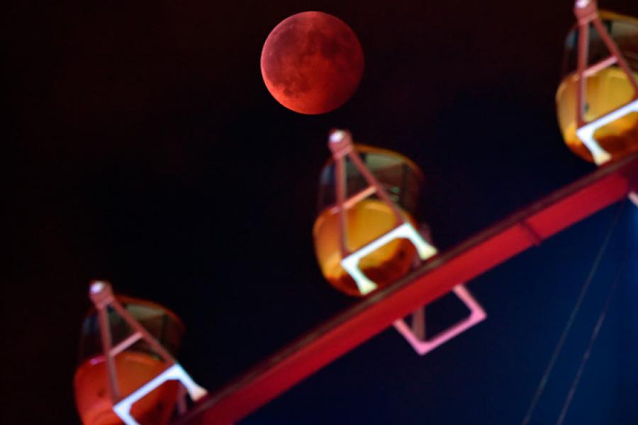 28 сентября 2015 года завершается тетрада Кровавых затмений Луны. Следующие — в следующем столетии
