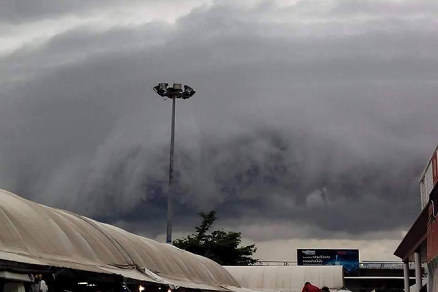 «Облака Arcus» над Убон Ратчатхани 30 мая 2016
