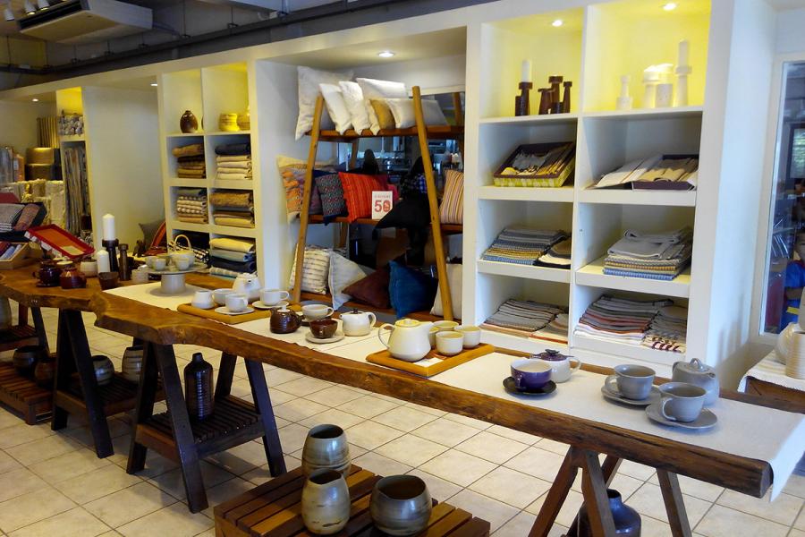 Магазин текстиля и декора королевского проекта Дои Тунг. Фото Новости Таиланда