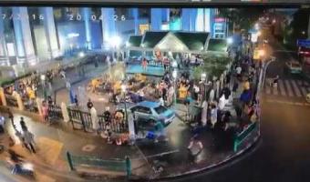 Embedded thumbnail for Не теракт: Автомобиль врезался в святыню Erawan Shrine в столице Тайланда &gt; Параграфы